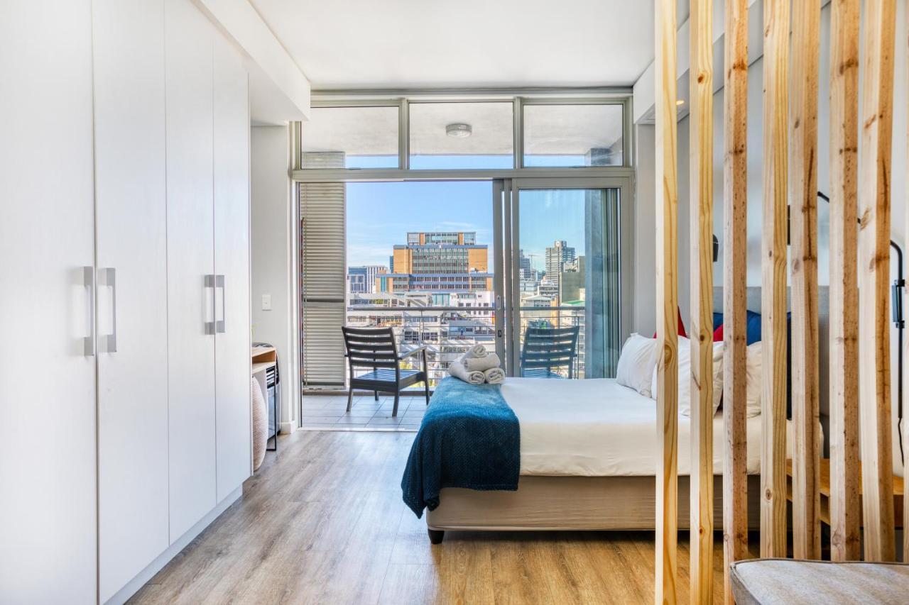 Backup-Powered Urban Sanctuary Near Table Mountain Apartamento Cidade Do Cabo Exterior foto